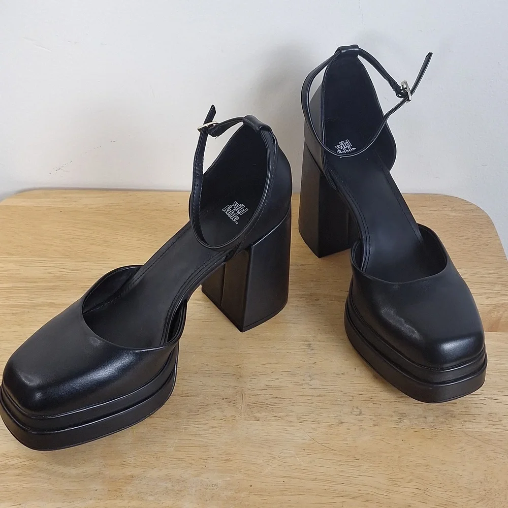 Wild Fable Black Square Toe Platform Block Heels Pumps Ankle Strap Size 8.5 - Picture 4 of 13